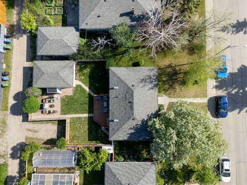 14 Montrose Crescent Ne, Calgary, AB - Outdoor