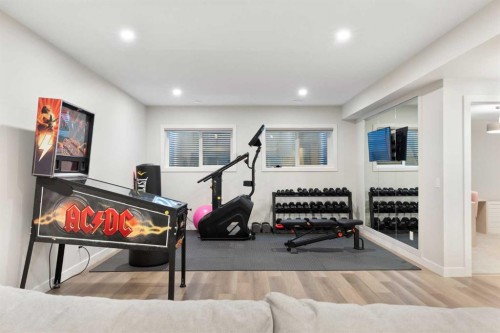 143 Marina Landing Se, Calgary, AB - Indoor Photo Showing Other Room