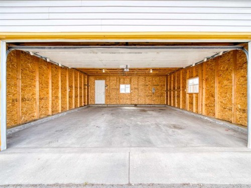 128 Taradale Drive Ne, Calgary, AB - Indoor