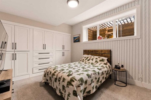 14 Silverhorn Park, Rural Rocky View County, AB 