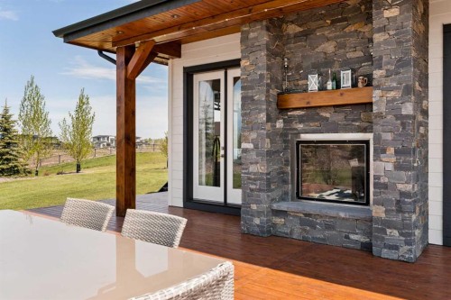 14 Silverhorn Park, Rural Rocky View County, AB 