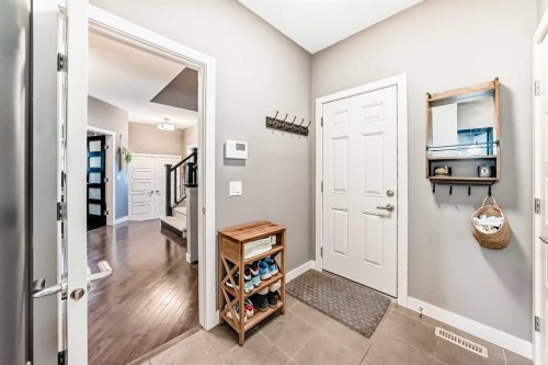 93 Williamstown Green Nw, Airdrie, AB - Indoor Photo Showing Other Room