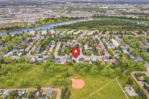 240 Lynnview Way Se, Calgary, AB - Outdoor With View