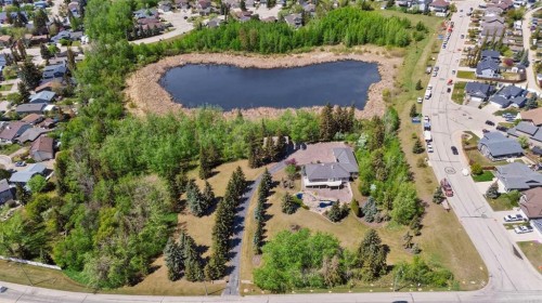 5930 C + E Trail, Lacombe, AB 