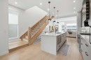 2003 40 Avenue Sw, Calgary, AB 