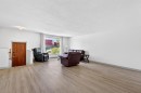 912 Stonehaven Road Sw, Calgary, AB 