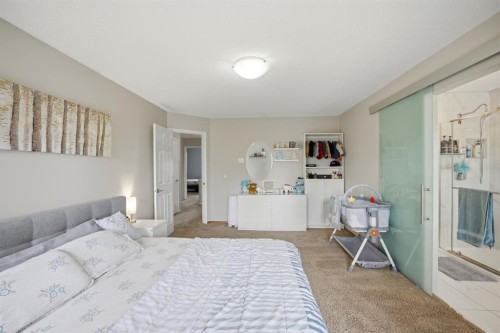 158 Shawbrooke Green Sw, Calgary, AB - Indoor Photo Showing Bedroom