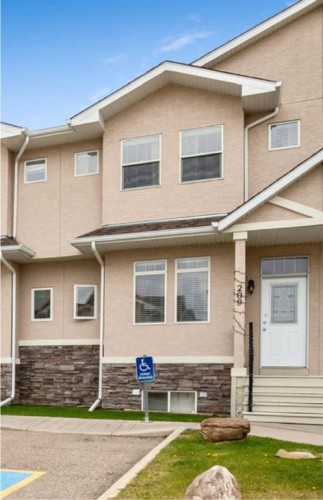 209 Strathcona Circle  Strathmore, AB T1P 0B1