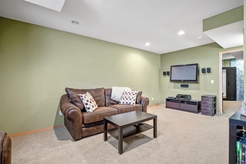 209 Strathcona Circle, Strathmore, AB - Indoor