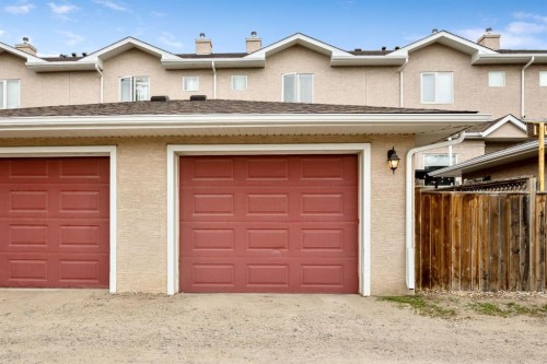 209 Strathcona Circle, Strathmore, AB - Outdoor