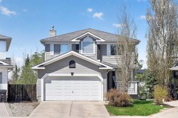 185 Shawbrooke Green SW Calgary, AB T2Y 3C6