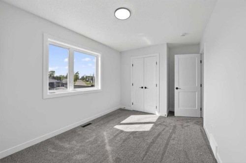 26B Poplar Ridge Close, Didsbury, AB - Indoor Photo Showing Other Room