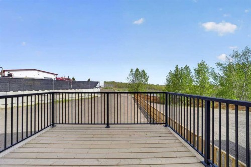 26B Poplar Ridge Close, Didsbury, AB - Outdoor