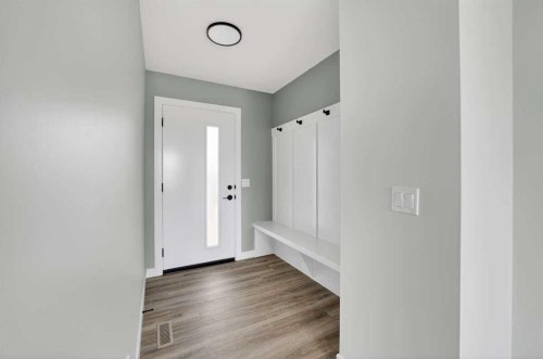 26B Poplar Ridge Close, Didsbury, AB - Indoor Photo Showing Other Room