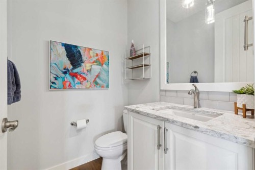 2015 Brightoncrest Green Se, Calgary, AB - Indoor Photo Showing Bathroom