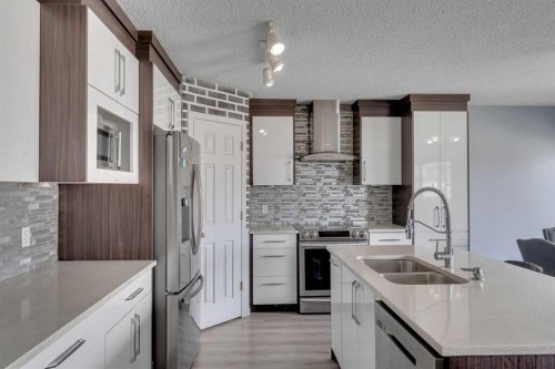153 Saddlemead Road Ne, Calgary, AB 