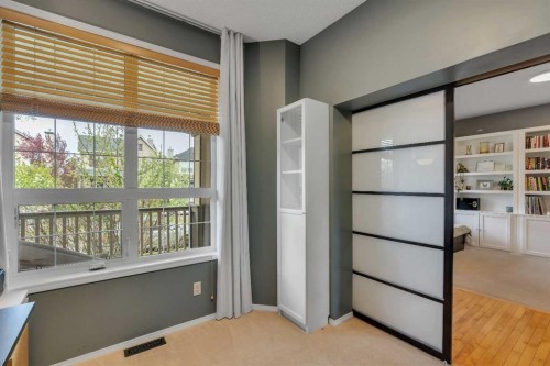 104 Prestwick Street Se, Calgary, AB - Indoor Photo Showing Other Room