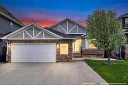 248 Rainbow Falls Way Chestermere, AB T1X 0S9