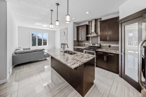 858 Evanston Drive Nw, Calgary, AB 