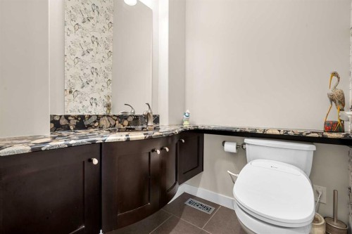 54 Auburn Sound Place Se, Calgary, AB - Indoor Photo Showing Bathroom
