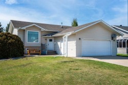 4318 60 Avenue Innisfail, AB T4G 1L2