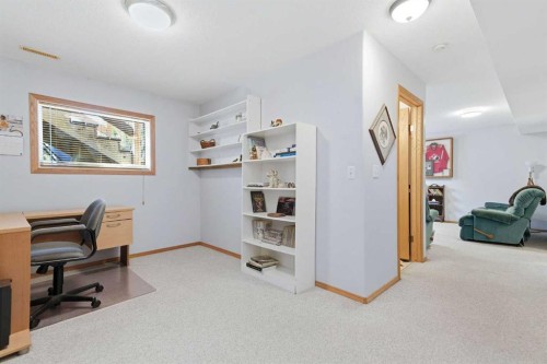 4318 60 Avenue, Innisfail, AB - Indoor