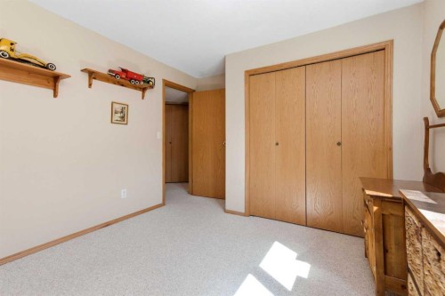 4318 60 Avenue, Innisfail, AB - Indoor Photo Showing Other Room