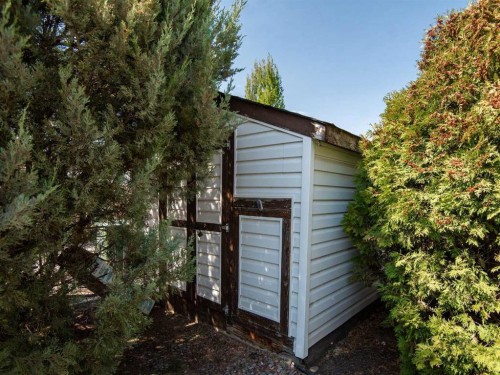 4318 60 Avenue, Innisfail, AB - Outdoor