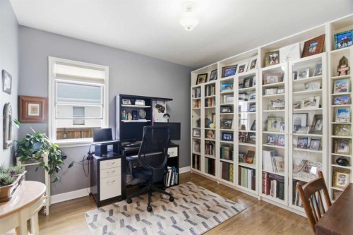 1945 Mountview Crescent Ne, Calgary, AB - Indoor Photo Showing Office