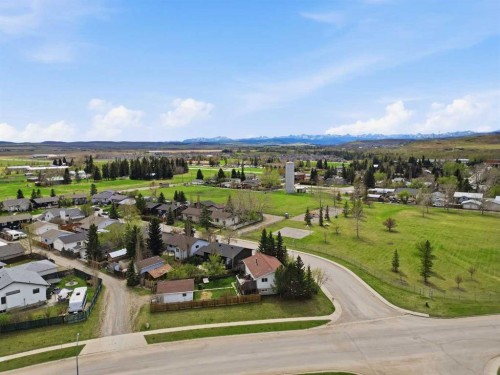 437 Maplewood Se, Diamond Valley, AB - Outdoor With View