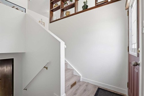437 Maplewood Se, Diamond Valley, AB - Indoor Photo Showing Other Room