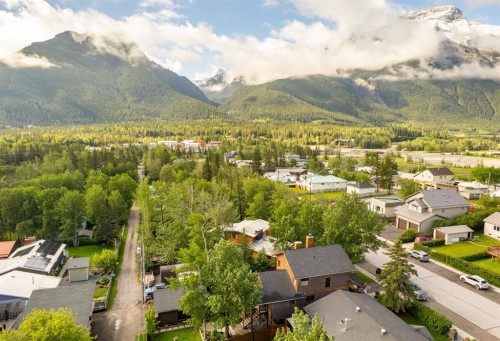 22 Fortress Mountain Way, Exshaw, AB 