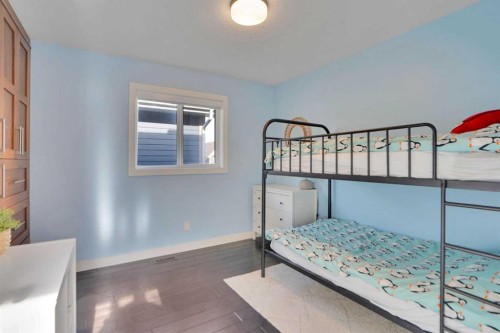 145 Marquis Common Se, Calgary, AB - Indoor Photo Showing Bedroom