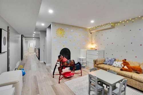 145 Marquis Common Se, Calgary, AB - Indoor