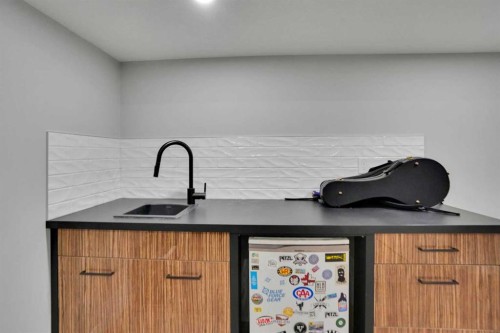 145 Marquis Common Se, Calgary, AB - Indoor