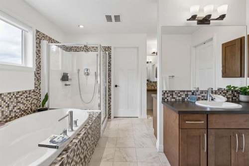 117 Riviera Crescent, Cochrane, AB 