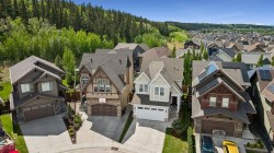 117 Riviera Crescent Cochrane, AB T4C 0V4