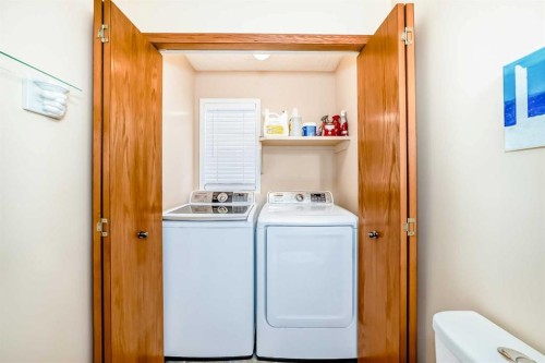 327 Hidden Ranch Circle Nw, Calgary, AB - Indoor Photo Showing Laundry Room