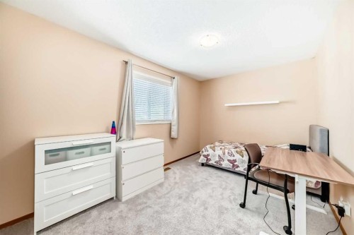 327 Hidden Ranch Circle Nw, Calgary, AB - Indoor