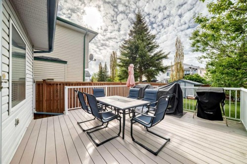 327 Hidden Ranch Circle Nw, Calgary, AB - Outdoor With Deck Patio Veranda With Exterior