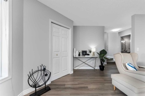 44 Tuscarora Place Nw, Calgary, AB - Indoor