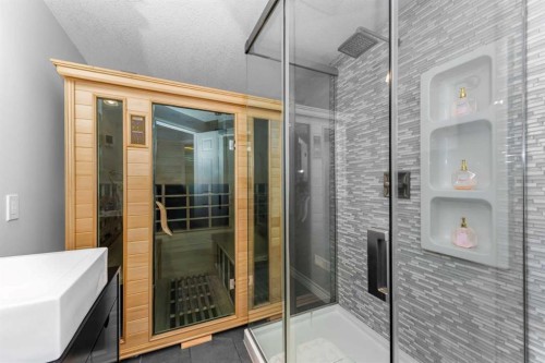 44 Tuscarora Place Nw, Calgary, AB -  Photo Showing Other Room