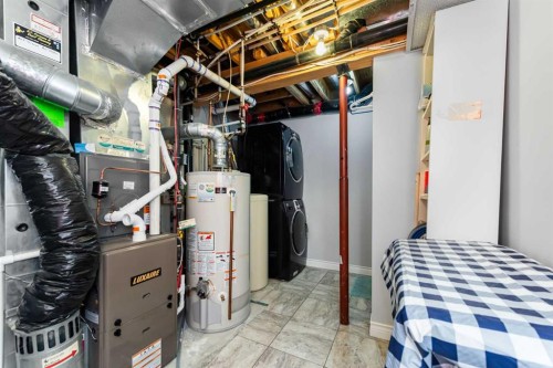 44 Tuscarora Place Nw, Calgary, AB - Indoor