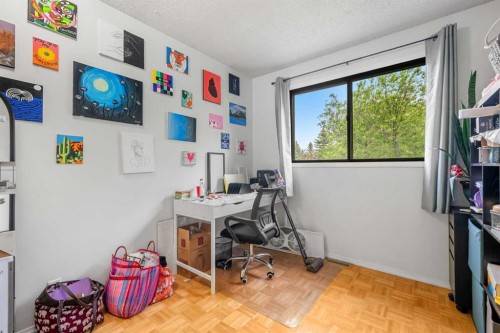 224 Ranchview Place Nw, Calgary, AB - Indoor Photo Showing Office