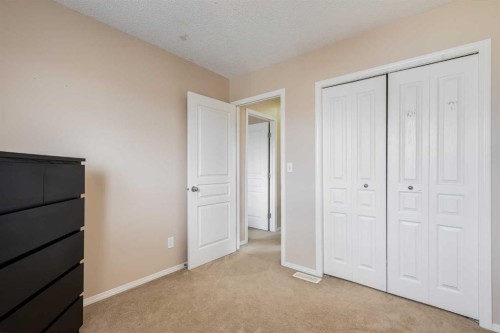 31 Taralake Gardens Ne, Calgary, AB - Indoor