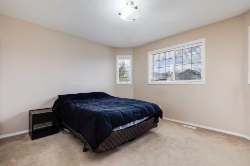 31 Taralake Gardens Ne, Calgary, AB - Indoor Photo Showing Bedroom