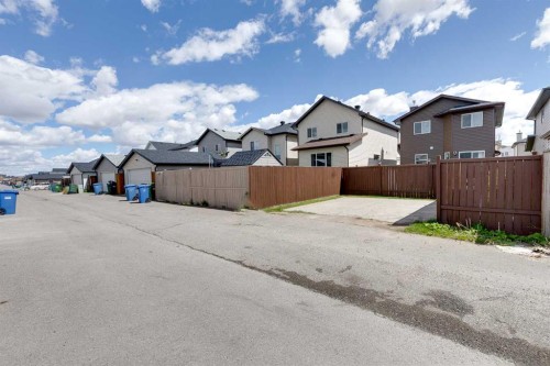 31 Taralake Gardens Ne, Calgary, AB - Outdoor