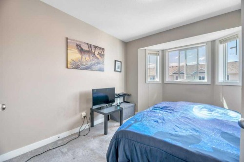 318 Strathcona Circle, Strathmore, AB - Indoor Photo Showing Bedroom