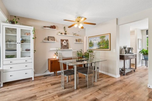47 Cedargrove Way Sw, Calgary, AB - Indoor Photo Showing Dining Room