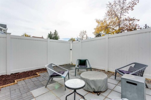 10 Deerfield Green Se, Calgary, AB - Outdoor